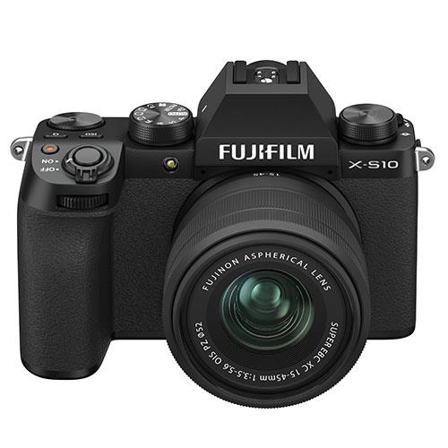 X-S10 Mirrorless Camera in Black with XC15-45mm Lens Product Image (Secondary Image 4)