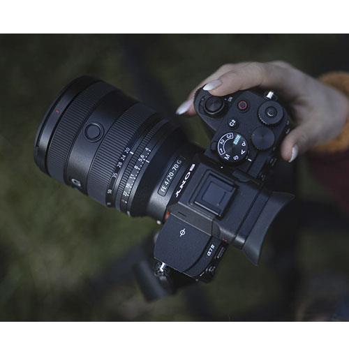 FE 20-70mm F4 G Lens Product Image (Secondary Image 2)