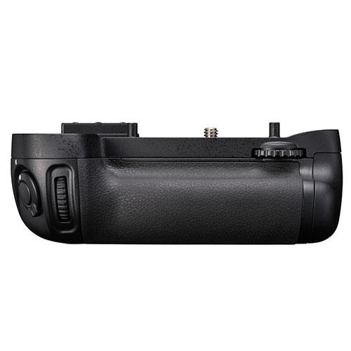 Nikon MB-D15 Battery Grip for D7100